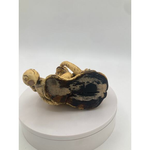 Vintage Monkey Table Lighter with Prince Insert – 1970s Novelty Decor - Picture 5 of 7